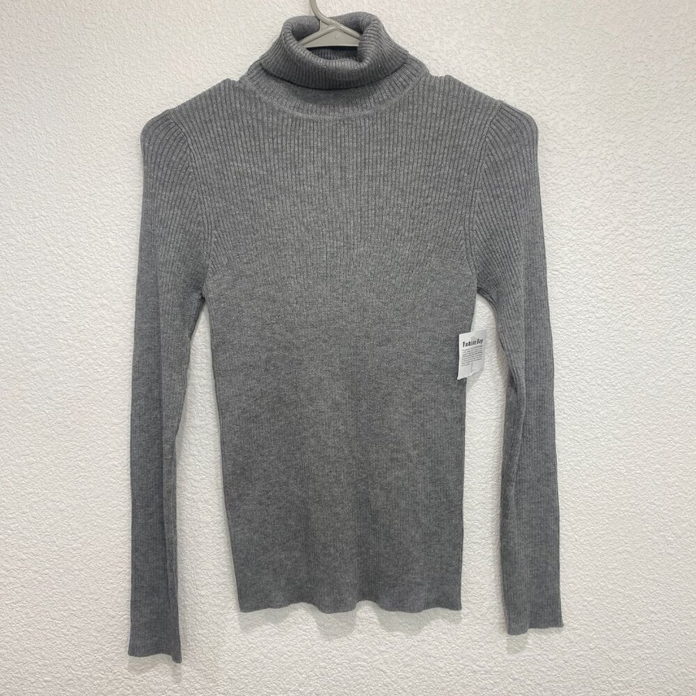 Ambiance Apparel Grey Ribbed Turtleneck Sweater Large - Picture 2 of 5